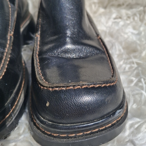 Clarks Black Leather Slip-On Loafers with Chunky Sole - Picture 3 of 11